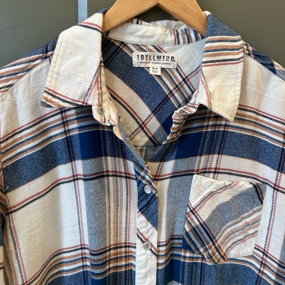 Idyllwind Blue Cream Longsleeve Lightweight Plaid Pearl Snap Western Top - Picture 5 of 9